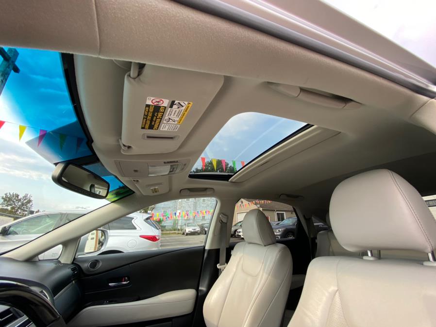Used Lexus RX 350 FWD 4dr / NAVi 2015 | VEB Auto Sales. Hartford, Connecticut Used Lexus RX 350 FWD 4dr / NAVi 2015 | VEB Auto Sales. Hartford, Connecticut