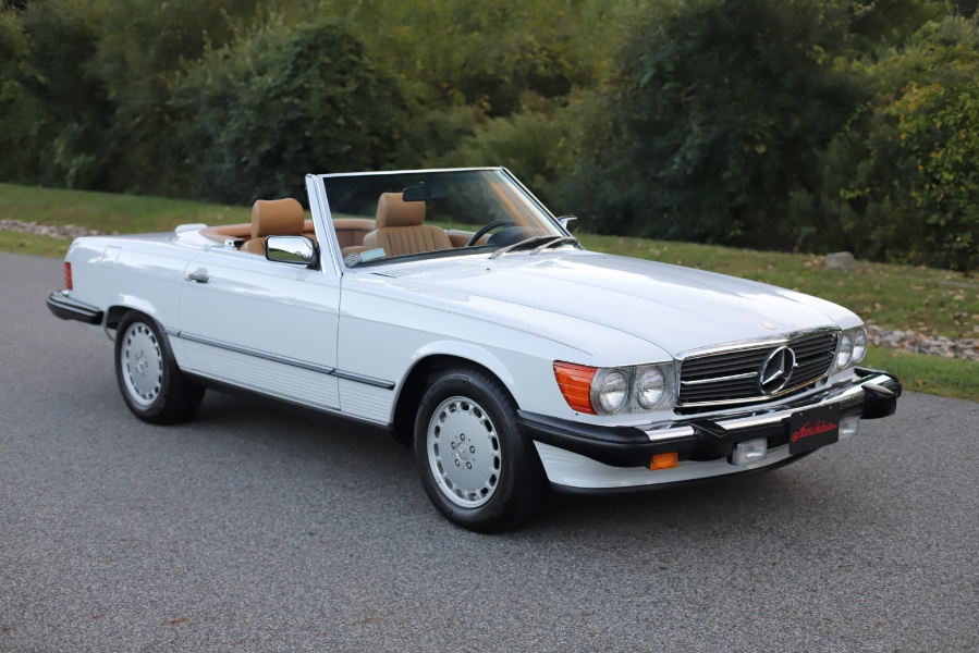 1989 Mercedes-Benz 560 Series 2dr Coupe 560SL Roadster, available for sale in North Salem, New York | Meccanic Shop North Inc. North Salem, New York 1989 Mercedes-Benz 560 Series 2dr Coupe 560SL Roadster, available for sale in North Salem, New York | Meccanic Shop North Inc. North Salem, New York
