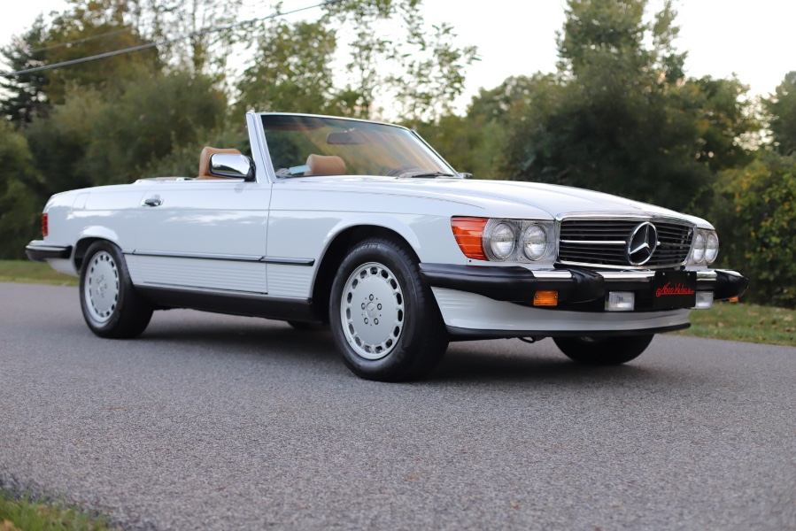 1989 Mercedes-Benz 560 Series 2dr Coupe 560SL Roadster, available for sale in North Salem, New York | Meccanic Shop North Inc. North Salem, New York 1989 Mercedes-Benz 560 Series 2dr Coupe 560SL Roadster, available for sale in North Salem, New York | Meccanic Shop North Inc. North Salem, New York