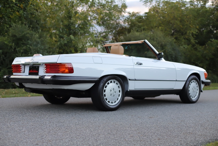 1989 Mercedes-Benz 560 Series 2dr Coupe 560SL Roadster, available for sale in North Salem, New York | Meccanic Shop North Inc. North Salem, New York 1989 Mercedes-Benz 560 Series 2dr Coupe 560SL Roadster, available for sale in North Salem, New York | Meccanic Shop North Inc. North Salem, New York