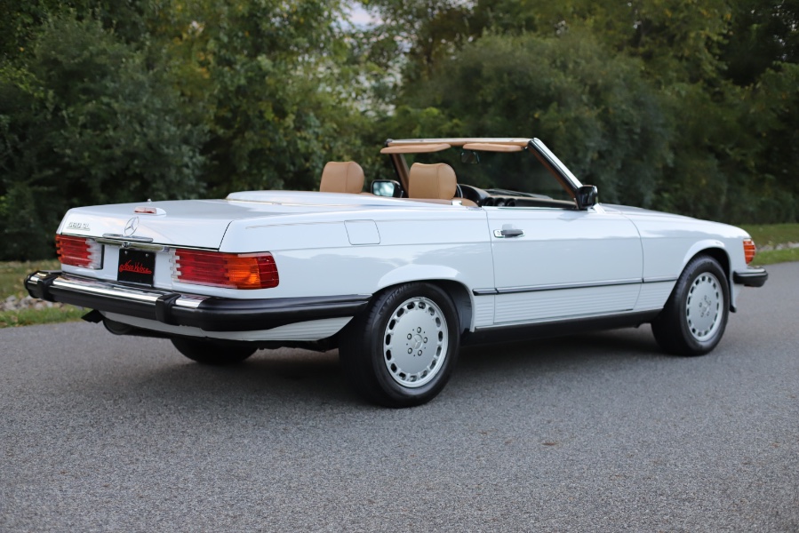 1989 Mercedes-Benz 560 Series 2dr Coupe 560SL Roadster, available for sale in North Salem, New York | Meccanic Shop North Inc. North Salem, New York 1989 Mercedes-Benz 560 Series 2dr Coupe 560SL Roadster, available for sale in North Salem, New York | Meccanic Shop North Inc. North Salem, New York