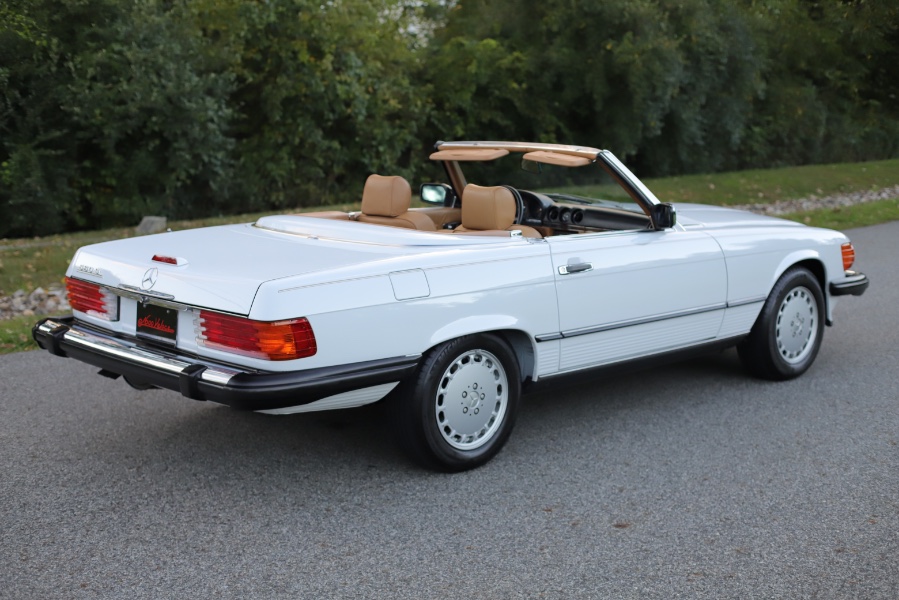 1989 Mercedes-Benz 560 Series 2dr Coupe 560SL Roadster, available for sale in North Salem, New York | Meccanic Shop North Inc. North Salem, New York 1989 Mercedes-Benz 560 Series 2dr Coupe 560SL Roadster, available for sale in North Salem, New York | Meccanic Shop North Inc. North Salem, New York