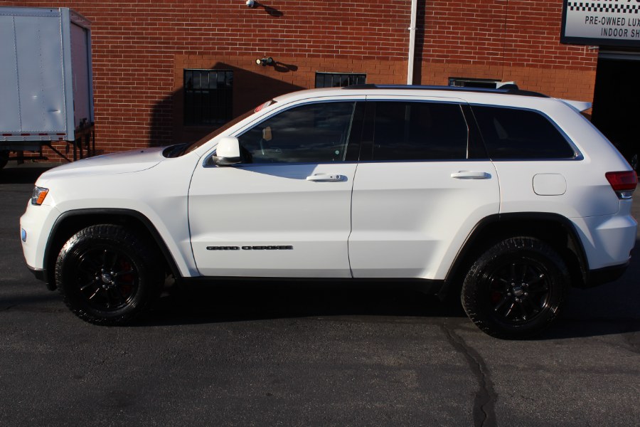 Used Jeep Grand Cherokee Laredo 4x4 2018 | Car Tec Enterprise Leasing & Sales LLC. Deer Park, New York Used Jeep Grand Cherokee Laredo 4x4 2018 | Car Tec Enterprise Leasing & Sales LLC. Deer Park, New York