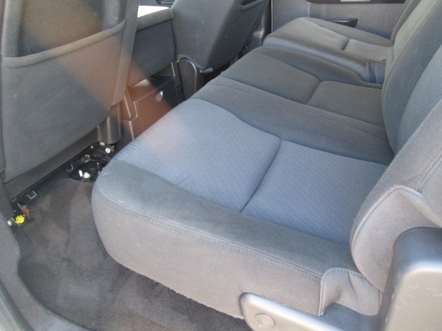 2011 Chevrolet Silverado 1500 4WD Crew Cab 143.5" LT, available for sale in Levittown, Pennsylvania | Levittown Auto. Levittown, Pennsylvania 2011 Chevrolet Silverado 1500 4WD Crew Cab 143.5" LT, available for sale in Levittown, Pennsylvania | Levittown Auto. Levittown, Pennsylvania