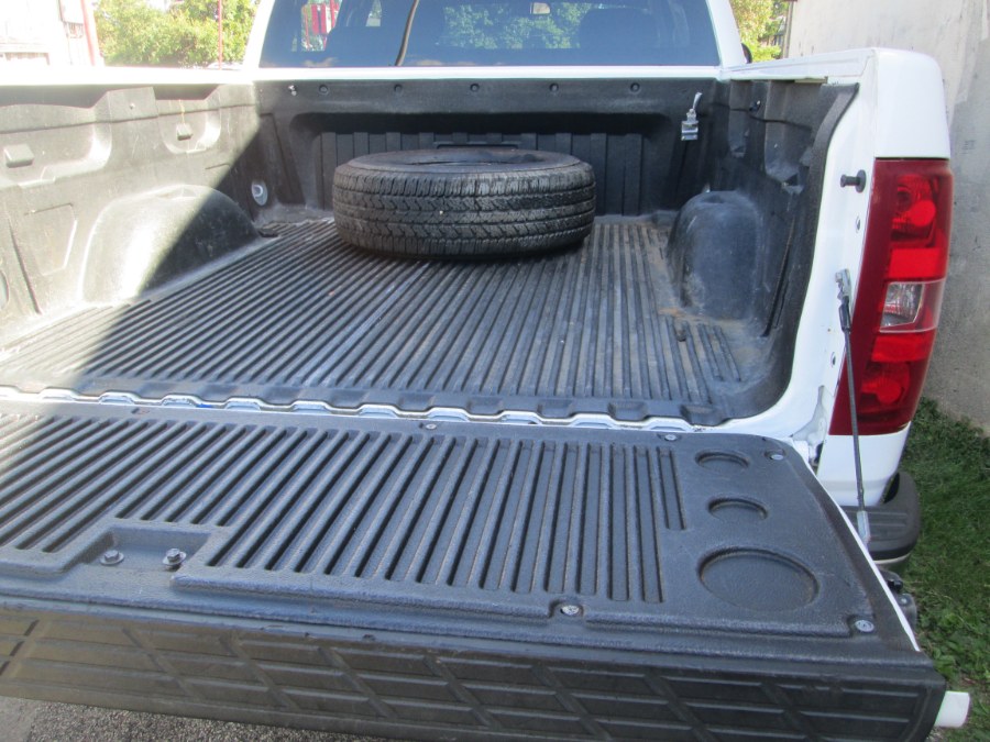 2011 Chevrolet Silverado 1500 4WD Crew Cab 143.5" LT, available for sale in Levittown, Pennsylvania | Levittown Auto. Levittown, Pennsylvania 2011 Chevrolet Silverado 1500 4WD Crew Cab 143.5" LT, available for sale in Levittown, Pennsylvania | Levittown Auto. Levittown, Pennsylvania