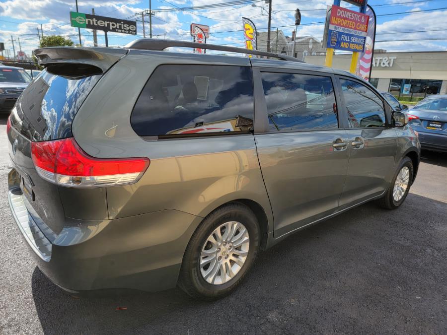 Used Toyota Sienna 5dr 7-Pass Van V6 XLE FWD 2011 | Eugen's Auto Sales & Repairs. Philadelphia, Pennsylvania Used Toyota Sienna 5dr 7-Pass Van V6 XLE FWD 2011 | Eugen's Auto Sales & Repairs. Philadelphia, Pennsylvania