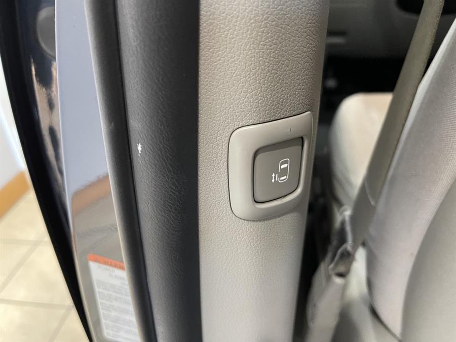 Used Kia Sedona LX 4dr Mini Van 2016 | Elite Imports LLC. West Chester, Ohio Used Kia Sedona LX 4dr Mini Van 2016 | Elite Imports LLC. West Chester, Ohio