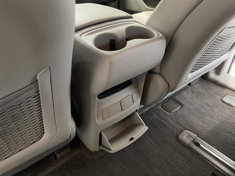 Used Kia Sedona LX 4dr Mini Van 2016 | Elite Imports LLC. West Chester, Ohio Used Kia Sedona LX 4dr Mini Van 2016 | Elite Imports LLC. West Chester, Ohio