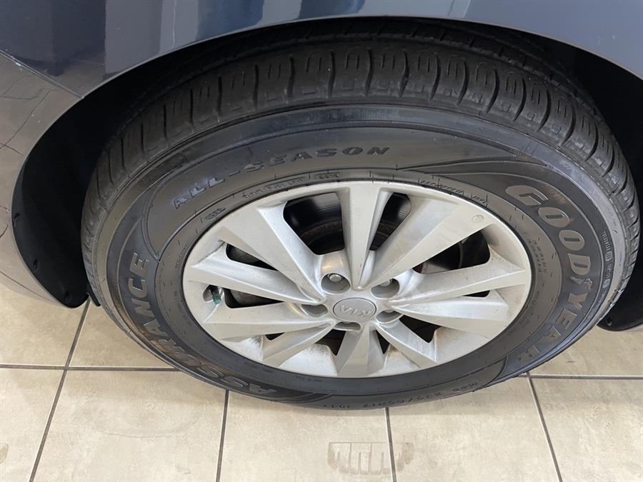 Used Kia Sedona LX 4dr Mini Van 2016 | Elite Imports LLC. West Chester, Ohio Used Kia Sedona LX 4dr Mini Van 2016 | Elite Imports LLC. West Chester, Ohio