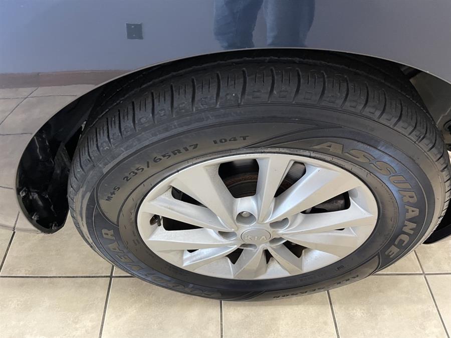 Used Kia Sedona LX 4dr Mini Van 2016 | Elite Imports LLC. West Chester, Ohio Used Kia Sedona LX 4dr Mini Van 2016 | Elite Imports LLC. West Chester, Ohio