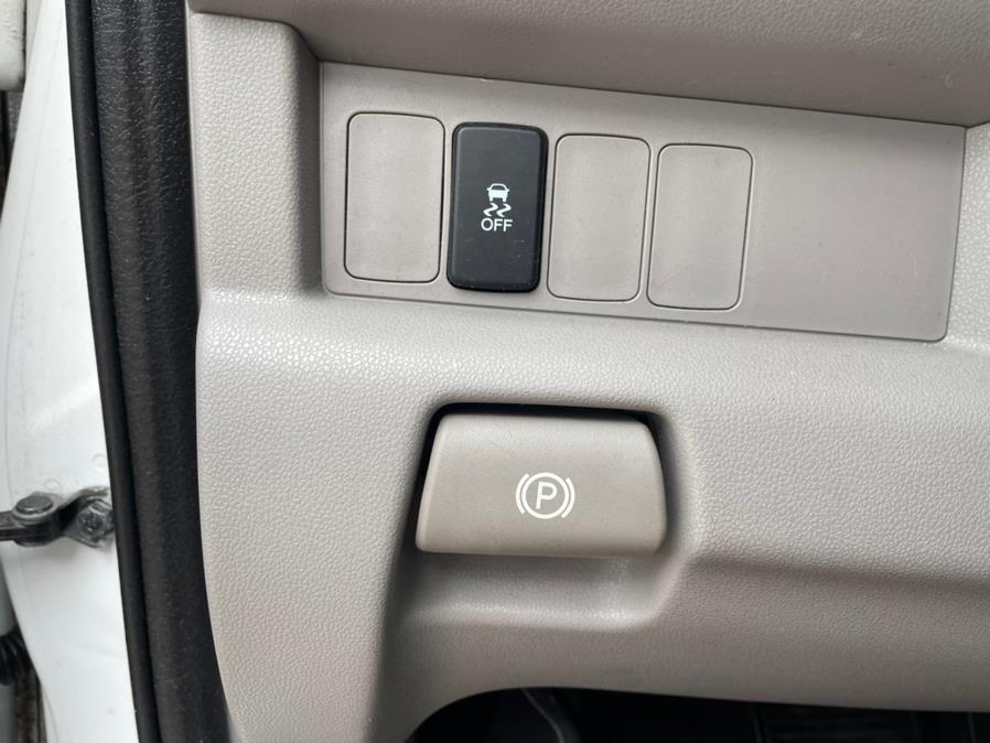 2014 Honda Pilot 4WD 4dr LX, available for sale in Manchester, Connecticut | Carsonmain LLC. Manchester, Connecticut 2014 Honda Pilot 4WD 4dr LX, available for sale in Manchester, Connecticut | Carsonmain LLC. Manchester, Connecticut