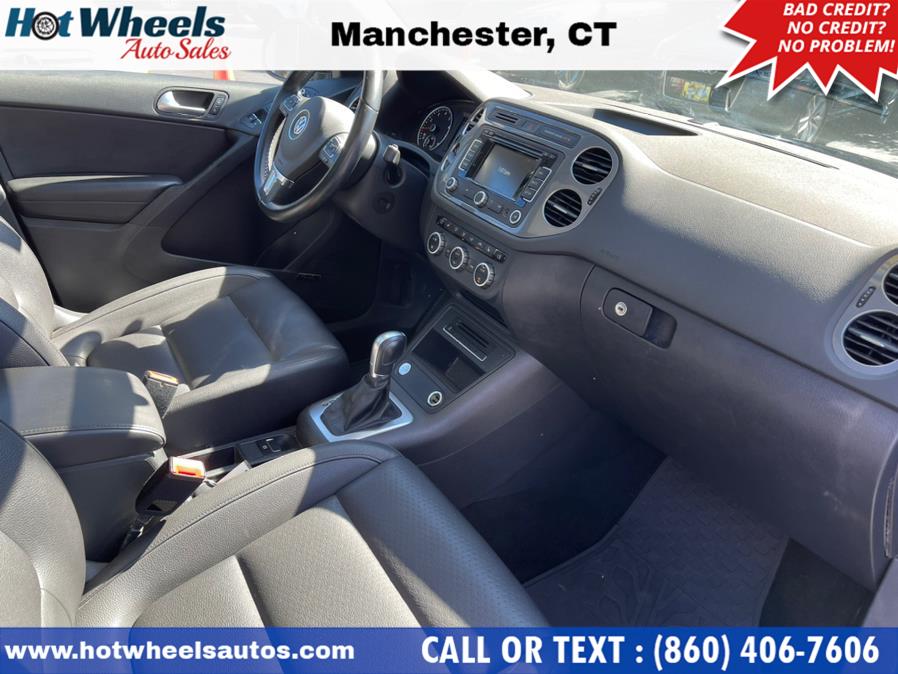 Used Volkswagen Tiguan 4MOTION 4dr Auto R-Line 2015 | Hot Wheels Auto Sales LLC. Manchester, Connecticut Used Volkswagen Tiguan 4MOTION 4dr Auto R-Line 2015 | Hot Wheels Auto Sales LLC. Manchester, Connecticut