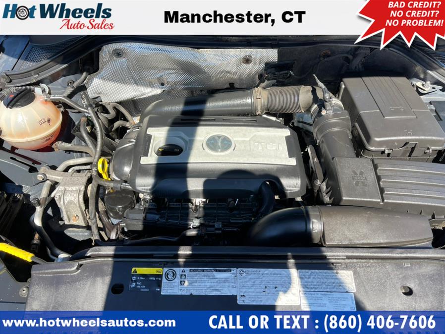 Used Volkswagen Tiguan 4MOTION 4dr Auto R-Line 2015 | Hot Wheels Auto Sales LLC. Manchester, Connecticut Used Volkswagen Tiguan 4MOTION 4dr Auto R-Line 2015 | Hot Wheels Auto Sales LLC. Manchester, Connecticut