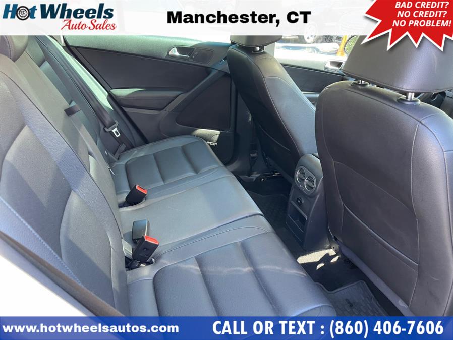 Used Volkswagen Tiguan 4MOTION 4dr Auto R-Line 2015 | Hot Wheels Auto Sales LLC. Manchester, Connecticut Used Volkswagen Tiguan 4MOTION 4dr Auto R-Line 2015 | Hot Wheels Auto Sales LLC. Manchester, Connecticut