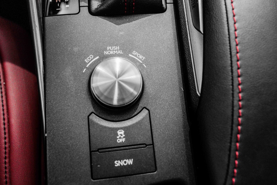 Used Lexus IS IS 300 F Sport AWD 2018 | 26 Motors Corp. Bronx, New York Used Lexus IS IS 300 F Sport AWD 2018 | 26 Motors Corp. Bronx, New York