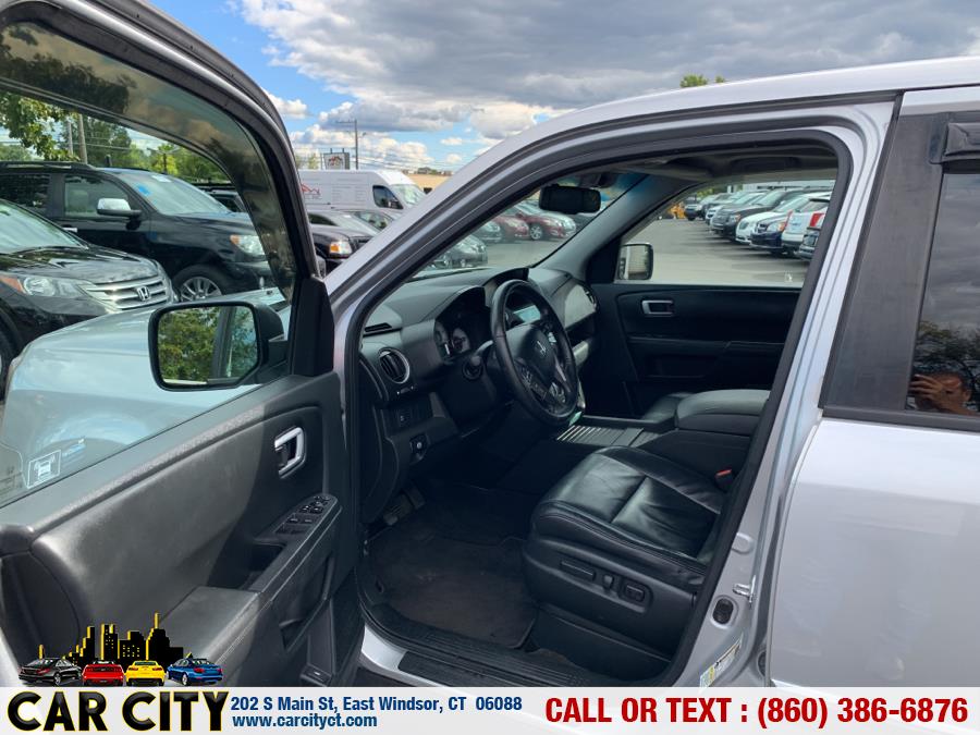Used Honda Pilot 4WD 4dr EX-L w/Navi 2011 | Car City LLC. East Windsor, Connecticut Used Honda Pilot 4WD 4dr EX-L w/Navi 2011 | Car City LLC. East Windsor, Connecticut