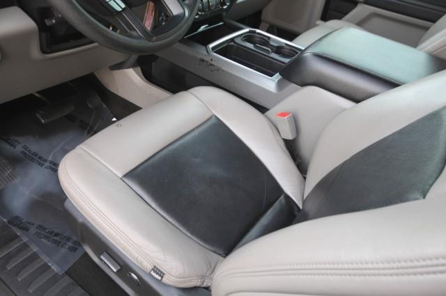 Used Ford F-250 Srw Super Duty XLT 4WD w/ Navi & rearCam 2019 | Car Revolution. Maple Shade, New Jersey Used Ford F-250 Srw Super Duty XLT 4WD w/ Navi & rearCam 2019 | Car Revolution. Maple Shade, New Jersey