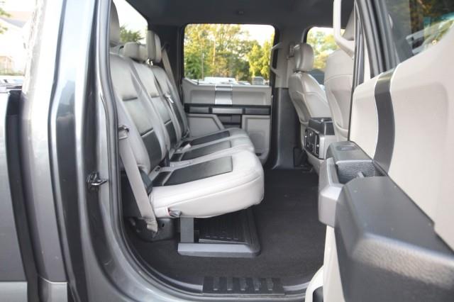 Used Ford F-250 Srw Super Duty XLT 4WD w/ Navi & rearCam 2019 | Car Revolution. Maple Shade, New Jersey Used Ford F-250 Srw Super Duty XLT 4WD w/ Navi & rearCam 2019 | Car Revolution. Maple Shade, New Jersey