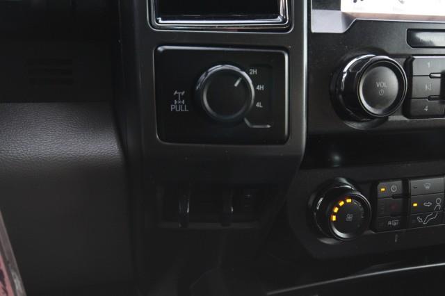 Used Ford F-250 Srw Super Duty XLT 4WD w/ Navi & rearCam 2019 | Car Revolution. Maple Shade, New Jersey Used Ford F-250 Srw Super Duty XLT 4WD w/ Navi & rearCam 2019 | Car Revolution. Maple Shade, New Jersey