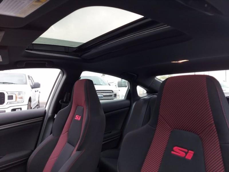 Used Honda Civic Si Sedan Manual 2020 | Car Revolution. Maple Shade, New Jersey Used Honda Civic Si Sedan Manual 2020 | Car Revolution. Maple Shade, New Jersey