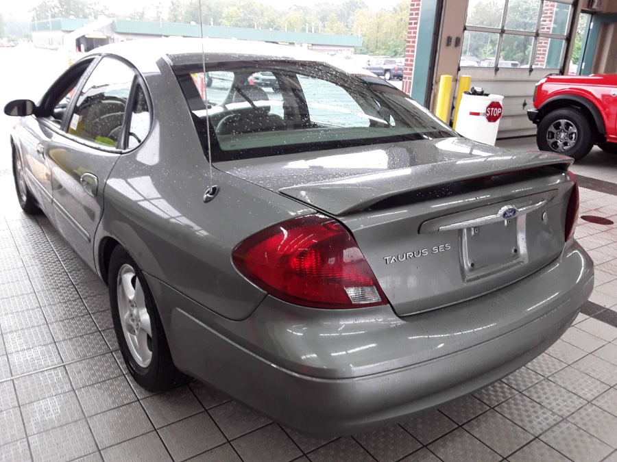 Used Ford Taurus 4dr Sdn SES Standard 2003 | Rubber Bros Auto World. Brooklyn, New York Used Ford Taurus 4dr Sdn SES Standard 2003 | Rubber Bros Auto World. Brooklyn, New York