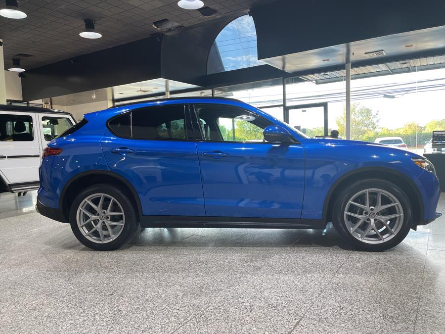 Used Alfa Romeo Stelvio Ti Sport AWD 2018 | Dream Car Gallery. Woodbury, New York Used Alfa Romeo Stelvio Ti Sport AWD 2018 | Dream Car Gallery. Woodbury, New York