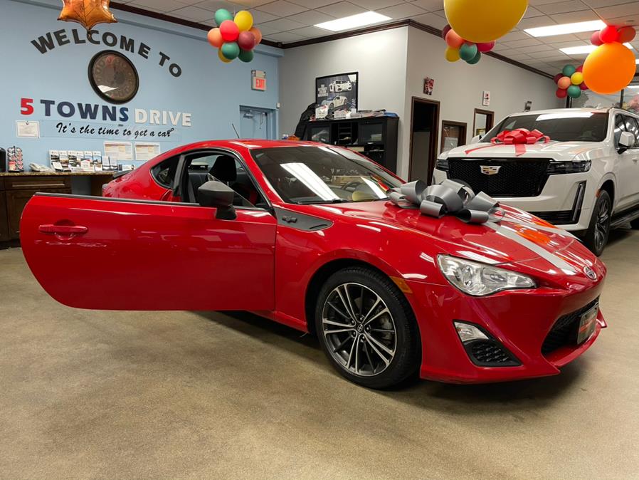 Used Scion FR-S 2dr Cpe Man 10 Series (Natl) 2013 | 5 Towns Drive. Inwood, New York Used Scion FR-S 2dr Cpe Man 10 Series (Natl) 2013 | 5 Towns Drive. Inwood, New York