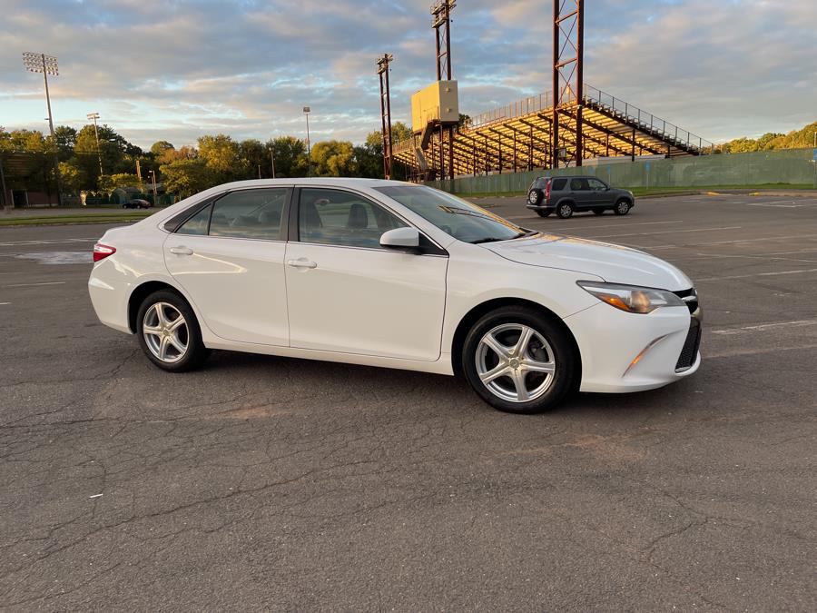 2015 Toyota Camry 4dr Sdn I4 Auto SE (Natl), available for sale in New Britain, Connecticut | Supreme Automotive. New Britain, Connecticut 2015 Toyota Camry 4dr Sdn I4 Auto SE (Natl), available for sale in New Britain, Connecticut | Supreme Automotive. New Britain, Connecticut