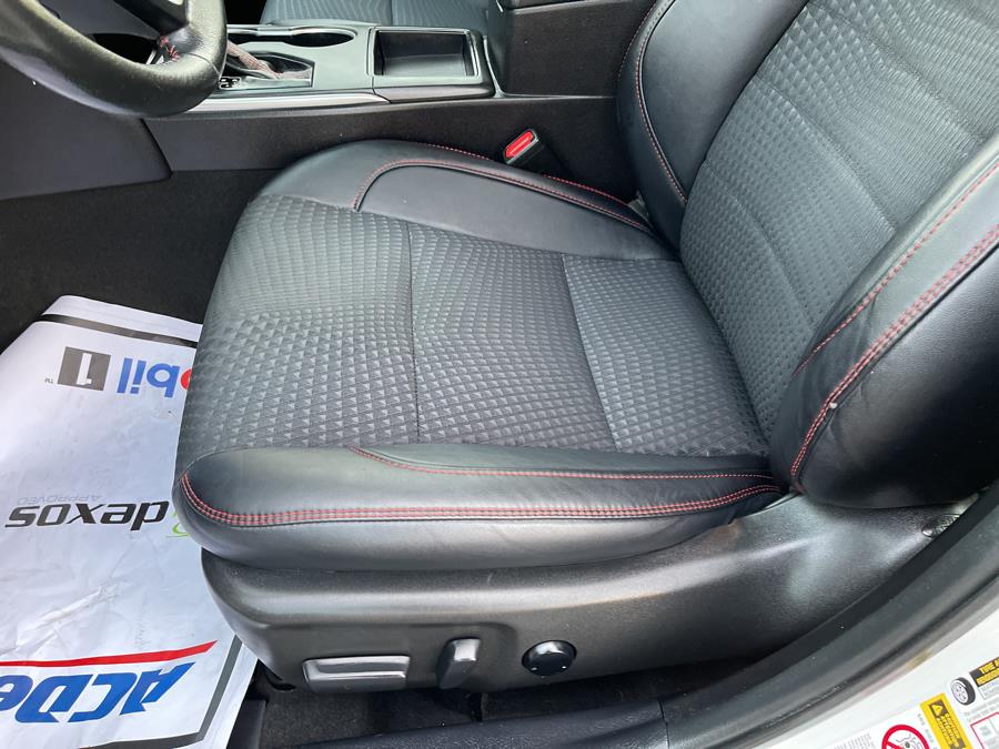 2015 Toyota Camry 4dr Sdn I4 Auto SE (Natl), available for sale in New Britain, Connecticut | Supreme Automotive. New Britain, Connecticut 2015 Toyota Camry 4dr Sdn I4 Auto SE (Natl), available for sale in New Britain, Connecticut | Supreme Automotive. New Britain, Connecticut