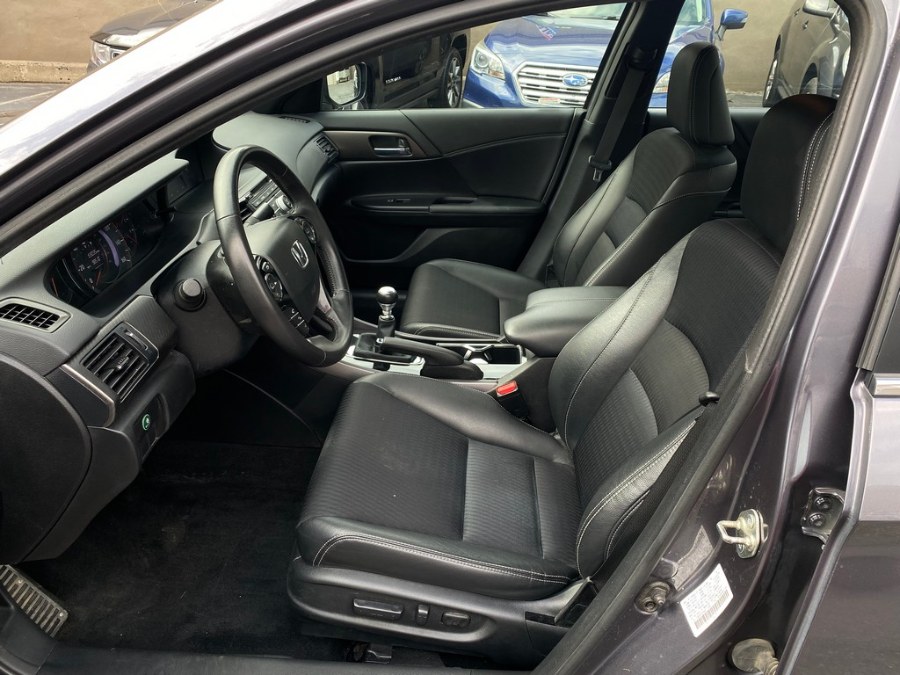 Used Honda Accord Sedan 4dr I4 Man Sport 2016 | Union Street Auto Sales. West Springfield, Massachusetts Used Honda Accord Sedan 4dr I4 Man Sport 2016 | Union Street Auto Sales. West Springfield, Massachusetts