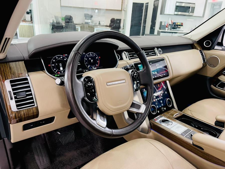 Used Land Rover Range Rover V6 Supercharged HSE SWB 2019 | Luxury Motor Club. Franklin Square, New York Used Land Rover Range Rover V6 Supercharged HSE SWB 2019 | Luxury Motor Club. Franklin Square, New York