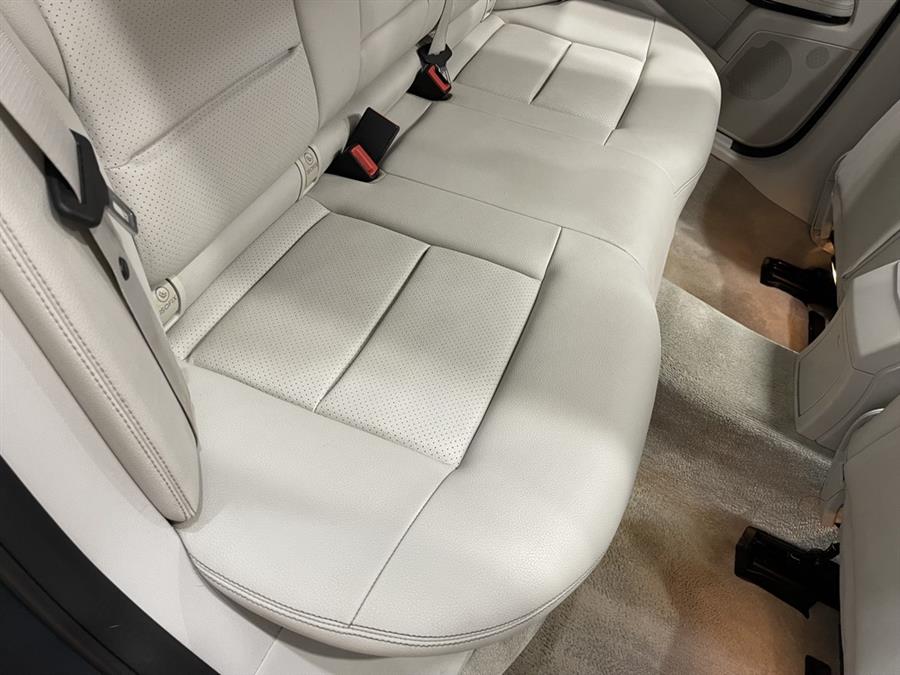 Used Mercedes-benz E-class E 350 4dr Sedan 2016 | Elite Imports LLC. West Chester, Ohio Used Mercedes-benz E-class E 350 4dr Sedan 2016 | Elite Imports LLC. West Chester, Ohio