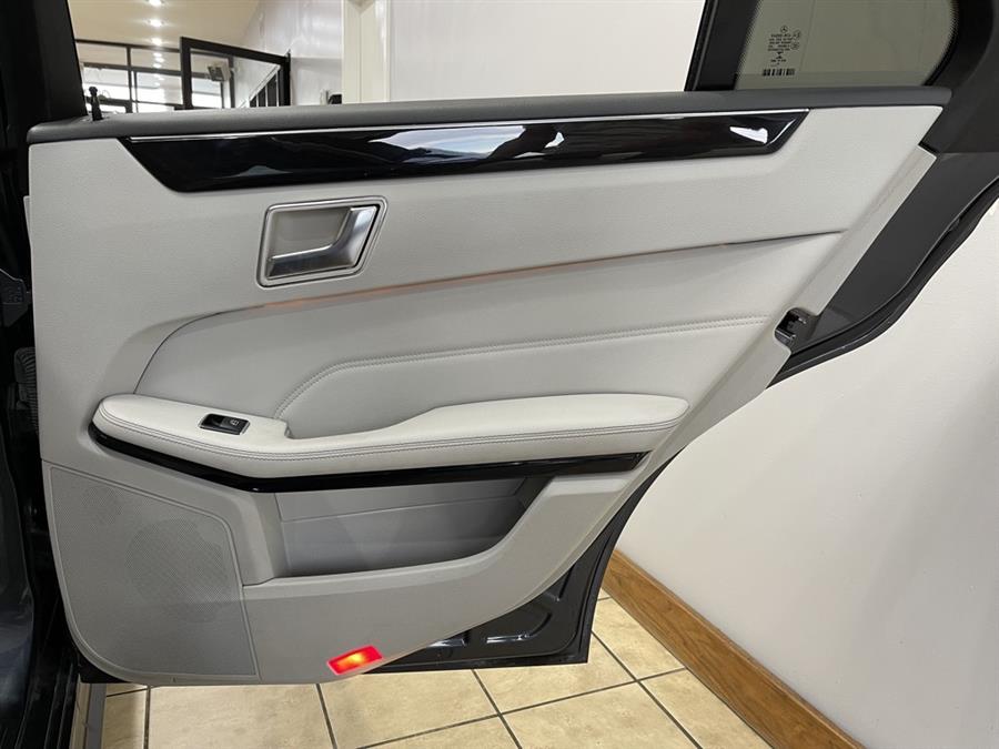 Used Mercedes-benz E-class E 350 4dr Sedan 2016 | Elite Imports LLC. West Chester, Ohio Used Mercedes-benz E-class E 350 4dr Sedan 2016 | Elite Imports LLC. West Chester, Ohio