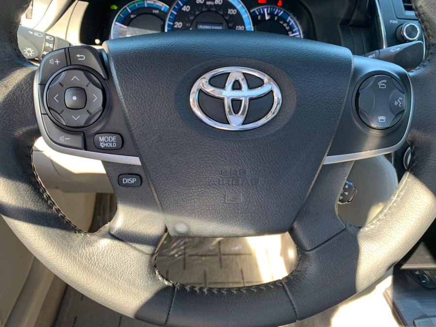Used Toyota Camry Hybrid XLE 2013 | Green Light Auto Wholesale. Daly City, California Used Toyota Camry Hybrid XLE 2013 | Green Light Auto Wholesale. Daly City, California