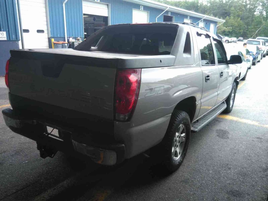 Used Chevrolet Avalanche 1500 5dr Crew Cab 130" WB 4WD LS 2006 | Rubber Bros Auto World. Brooklyn, New York Used Chevrolet Avalanche 1500 5dr Crew Cab 130" WB 4WD LS 2006 | Rubber Bros Auto World. Brooklyn, New York