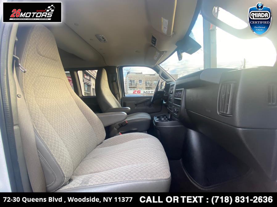 Used Chevrolet Express Passenger RWD 3500 135" LT 2019 | 26 Motors Queens. Woodside, New York Used Chevrolet Express Passenger RWD 3500 135" LT 2019 | 26 Motors Queens. Woodside, New York