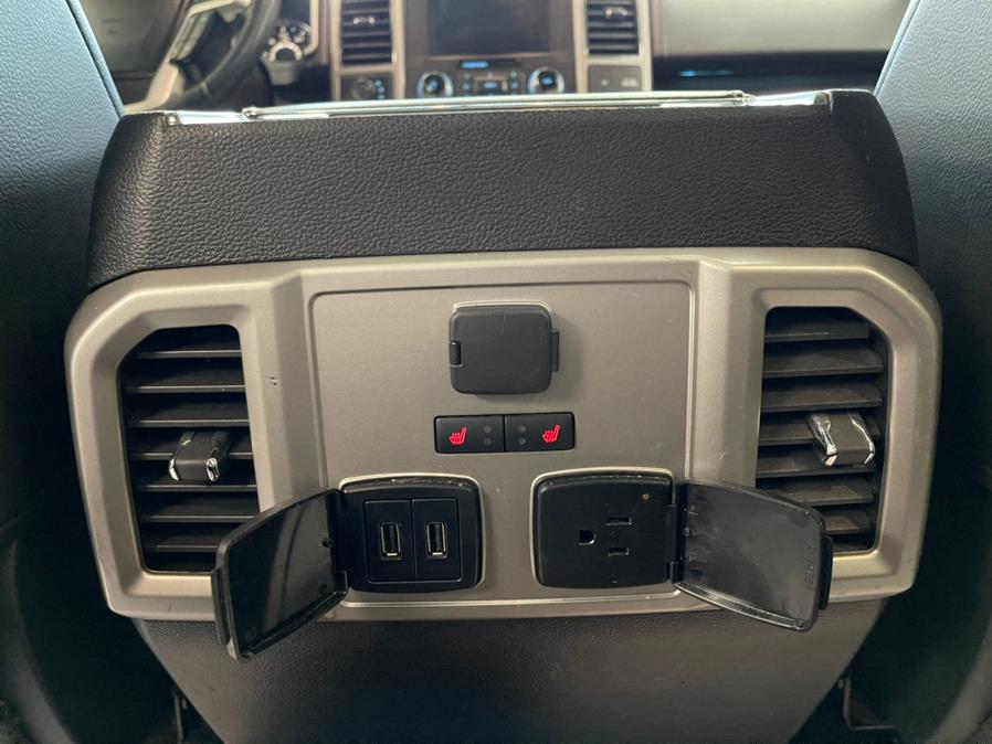 Used Ford F-150 Lariat 4WD SuperCrew 5.5'' Box 2017 | 5 Towns Drive. Inwood, New York Used Ford F-150 Lariat 4WD SuperCrew 5.5'' Box 2017 | 5 Towns Drive. Inwood, New York