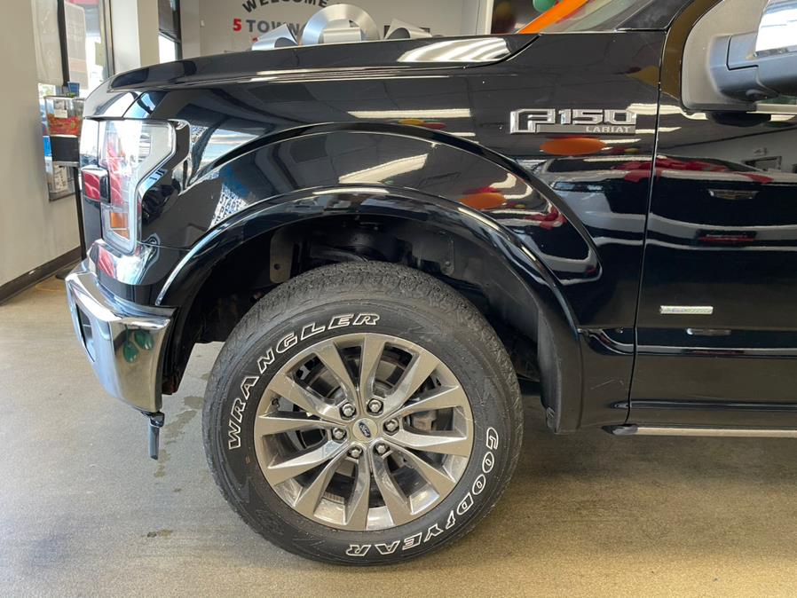 Used Ford F-150 Lariat 4WD SuperCrew 5.5'' Box 2017 | 5 Towns Drive. Inwood, New York Used Ford F-150 Lariat 4WD SuperCrew 5.5'' Box 2017 | 5 Towns Drive. Inwood, New York