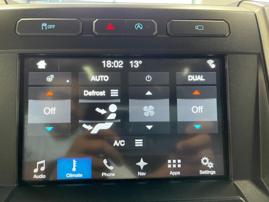 Used Ford F-150 Lariat 4WD SuperCrew 5.5'' Box 2017 | 5 Towns Drive. Inwood, New York Used Ford F-150 Lariat 4WD SuperCrew 5.5'' Box 2017 | 5 Towns Drive. Inwood, New York
