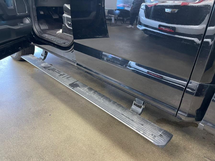 Used Ford F-150 Lariat 4WD SuperCrew 5.5'' Box 2017 | 5 Towns Drive. Inwood, New York Used Ford F-150 Lariat 4WD SuperCrew 5.5'' Box 2017 | 5 Towns Drive. Inwood, New York