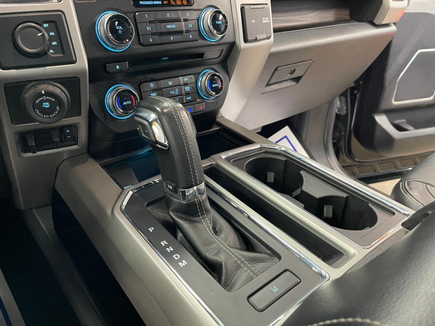 Used Ford F-150 Lariat 4WD SuperCrew 5.5'' Box 2017 | 5 Towns Drive. Inwood, New York Used Ford F-150 Lariat 4WD SuperCrew 5.5'' Box 2017 | 5 Towns Drive. Inwood, New York