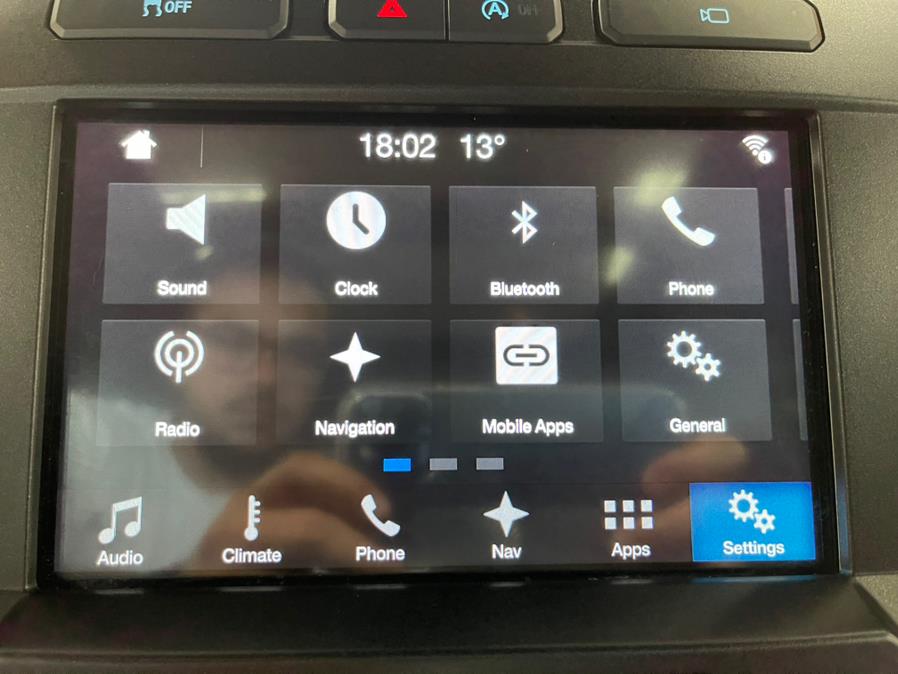 Used Ford F-150 Lariat 4WD SuperCrew 5.5'' Box 2017 | 5 Towns Drive. Inwood, New York Used Ford F-150 Lariat 4WD SuperCrew 5.5'' Box 2017 | 5 Towns Drive. Inwood, New York