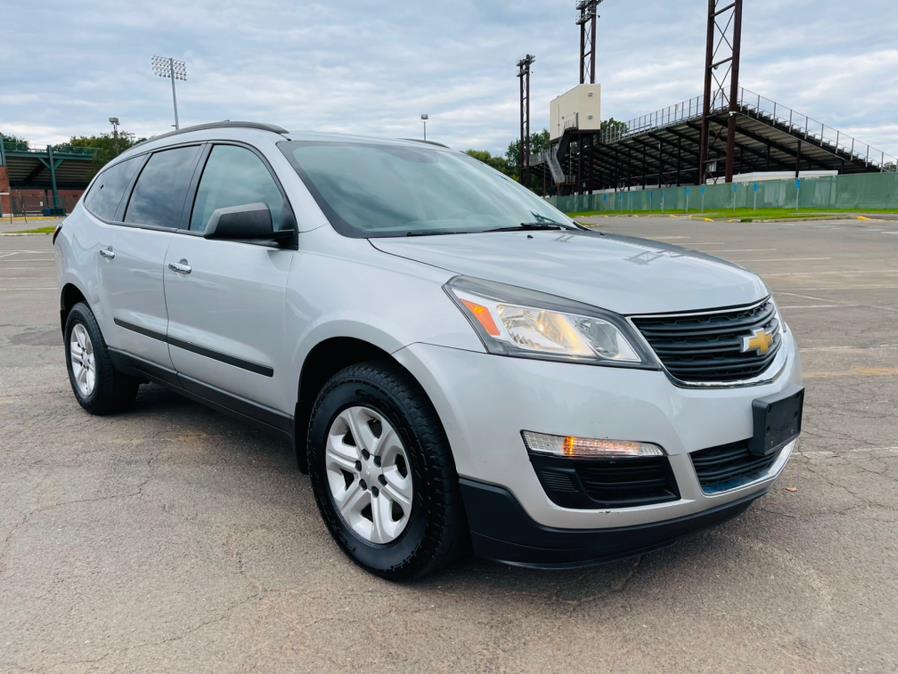 2013 Chevrolet Traverse FWD 4dr LS, available for sale in New Britain, Connecticut | Supreme Automotive. New Britain, Connecticut