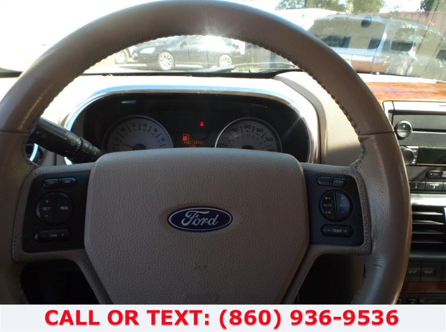 Used Ford Explorer 4WD 4dr V8 Eddie Bauer 2007 | Lee Motors Sales Inc. Hartford, Connecticut Used Ford Explorer 4WD 4dr V8 Eddie Bauer 2007 | Lee Motors Sales Inc. Hartford, Connecticut