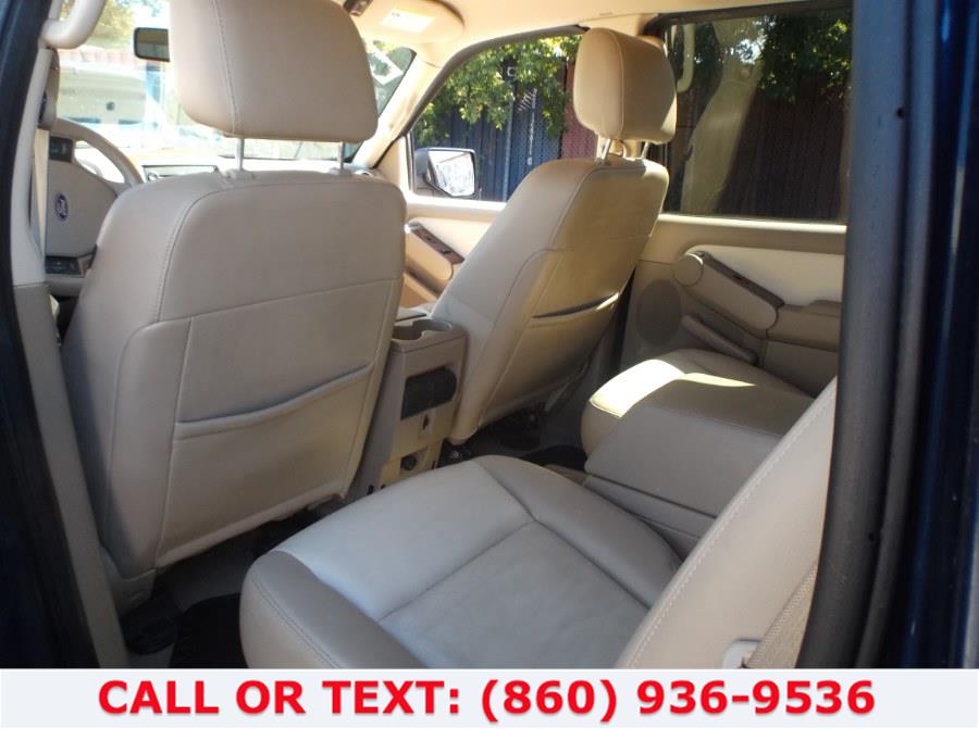 Used Ford Explorer 4WD 4dr V8 Eddie Bauer 2007 | Lee Motors Sales Inc. Hartford, Connecticut Used Ford Explorer 4WD 4dr V8 Eddie Bauer 2007 | Lee Motors Sales Inc. Hartford, Connecticut