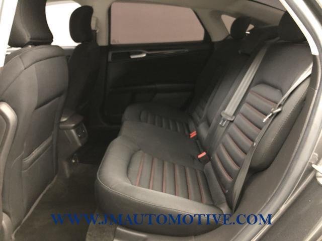 2015 Ford Fusion 4dr Sdn SE FWD, available for sale in Naugatuck, Connecticut | J&M Automotive Sls&Svc LLC. Naugatuck, Connecticut 2015 Ford Fusion 4dr Sdn SE FWD, available for sale in Naugatuck, Connecticut | J&M Automotive Sls&Svc LLC. Naugatuck, Connecticut