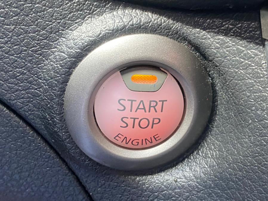 2015 Nissan Sentra 4dr Sdn I4 CVT SR, available for sale in Jamaica, New York | Sunrise Autoland. Jamaica, New York 2015 Nissan Sentra 4dr Sdn I4 CVT SR, available for sale in Jamaica, New York | Sunrise Autoland. Jamaica, New York