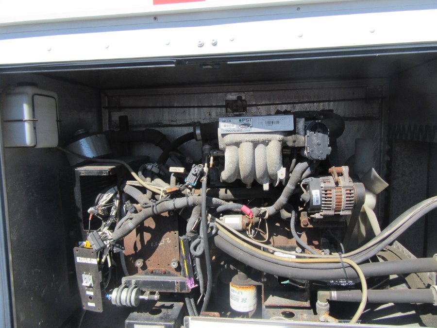 Used GMC Savana Cutaway 139" WB C7N DRW 2007 | Royalty Auto Sales. Little Ferry, New Jersey Used GMC Savana Cutaway 139" WB C7N DRW 2007 | Royalty Auto Sales. Little Ferry, New Jersey