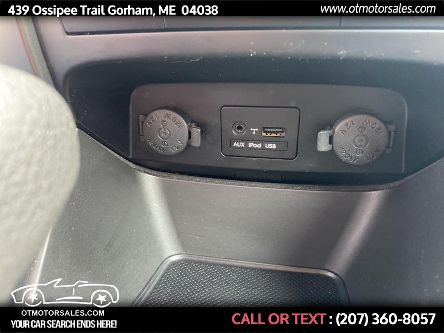 2012 Kia Sorento AWD 4dr V6 LX, available for sale in Gorham, Maine | Ossipee Trail Motor Sales. Gorham, Maine 2012 Kia Sorento AWD 4dr V6 LX, available for sale in Gorham, Maine | Ossipee Trail Motor Sales. Gorham, Maine
