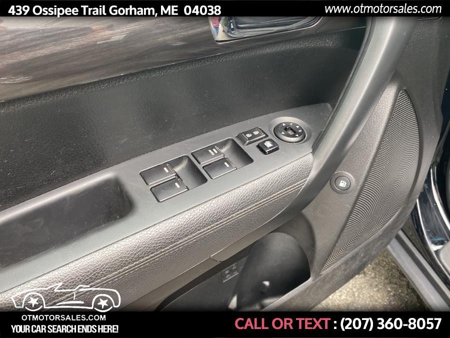 2012 Kia Sorento AWD 4dr V6 LX, available for sale in Gorham, Maine | Ossipee Trail Motor Sales. Gorham, Maine 2012 Kia Sorento AWD 4dr V6 LX, available for sale in Gorham, Maine | Ossipee Trail Motor Sales. Gorham, Maine